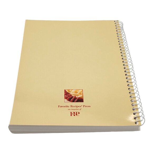 Set of Two Clean Beta Sigma Phi Spiral Cookbooks - Vintage 2000 and 2006 Recipes - Picture 5 of 7